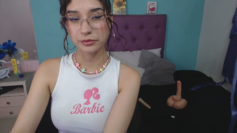 CinthyaGomez66's Streamate show and profile