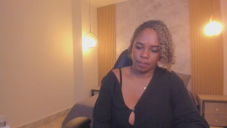 AyanaBrown's Streamate show and profile