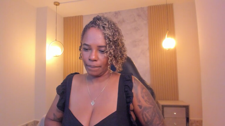 AyanaBrown's Streamate show and profile