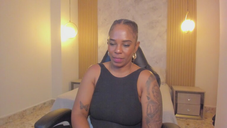 AyanaBrown's Streamate show and profile