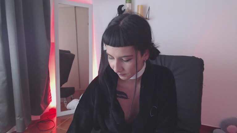 Kat_oficial's Streamate show and profile