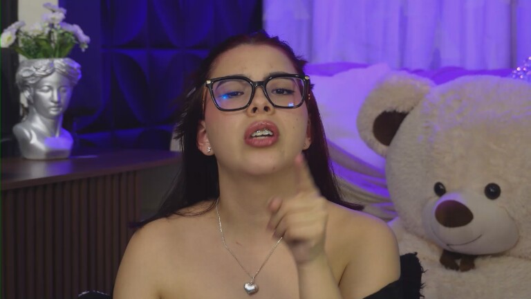 NemesisVelvett's Streamate show and profile