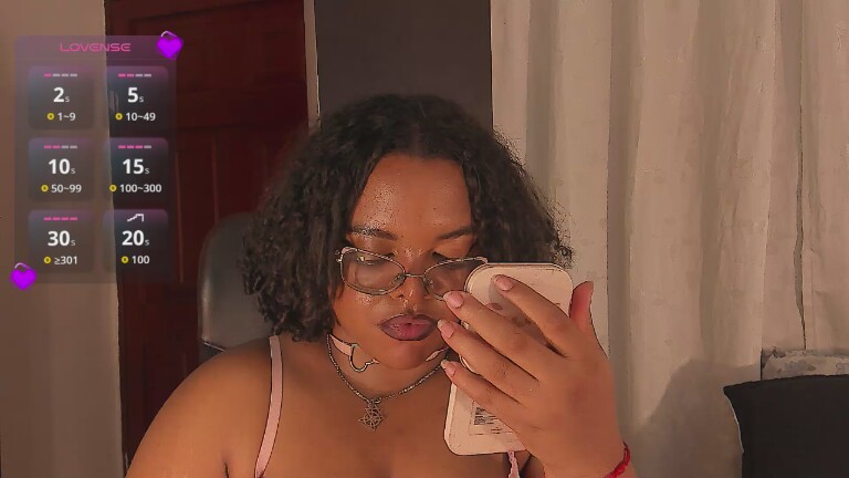 conielaurentth's Streamate show and profile