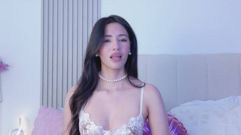 JohanaPiero's Streamate show and profile