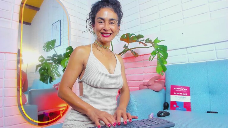 VeronicaCortess's Streamate show and profile