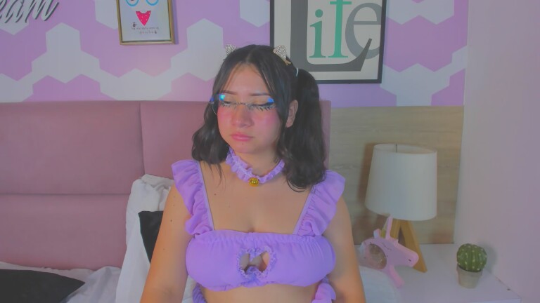 MartinaWolf's Streamate show and profile