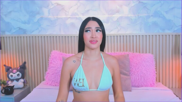 HemmaThompsonn's Streamate show and profile