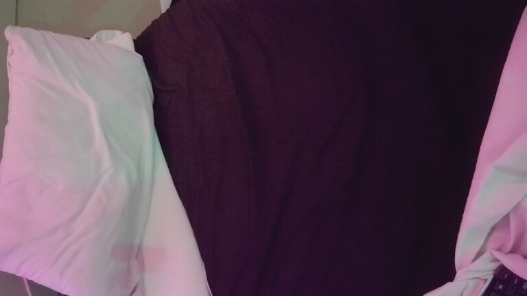 Moonless's Streamate show and profile