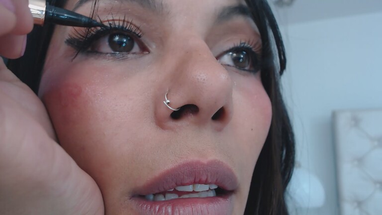 SakiAkanne's Streamate show and profile