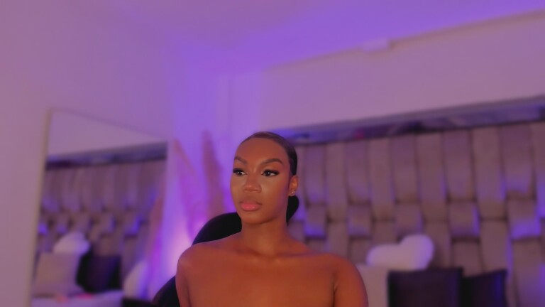 ChaynnaCooper's Streamate show and profile