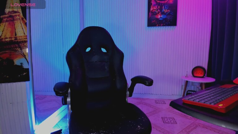 ZhoeSexyGirl's Streamate show and profile