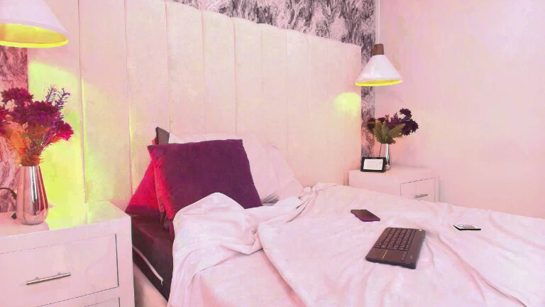 Tessalove_606's Streamate show and profile