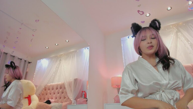 AlexandraWinterr's Streamate show and profile