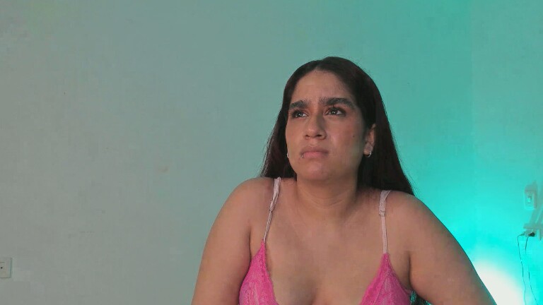 LlilyEvans's Streamate show and profile