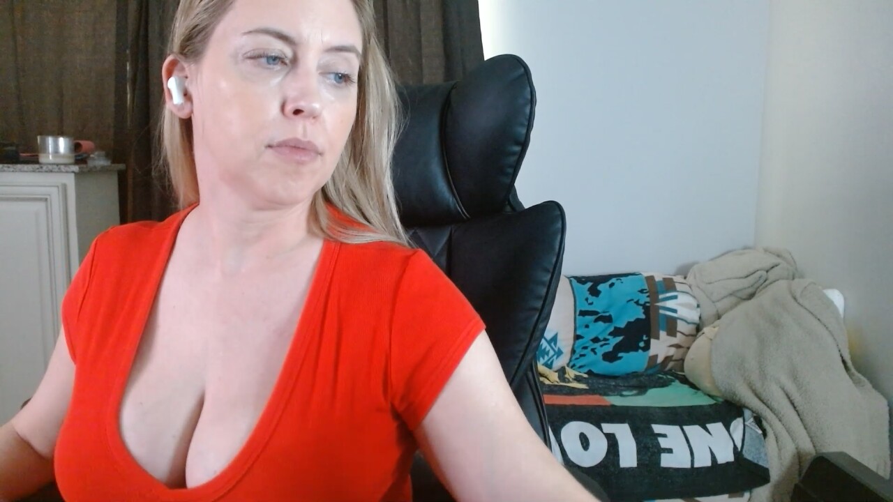 KayBayBees