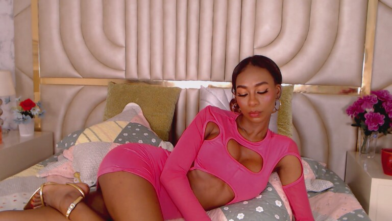 ErikaRowlan's Streamate show and profile