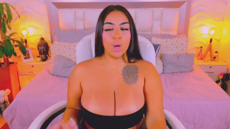 MartinaPiero's Streamate show and profile