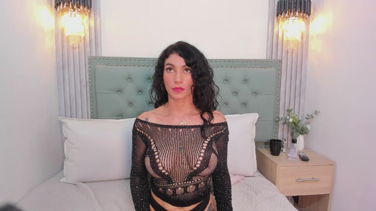 MiaVixen_n's Streamate show and profile