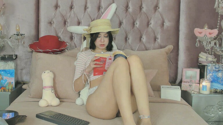 AlejandraLee's Streamate show and profile