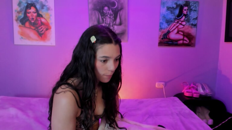 Alana_Paige's Streamate show and profile