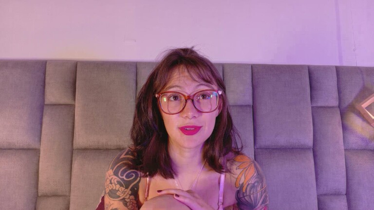 Isabella_Stewart's Streamate show and profile