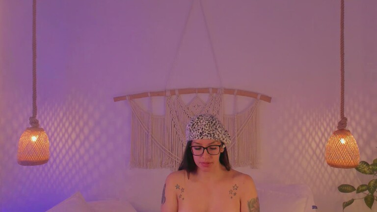 Juana_Frank's Streamate show and profile