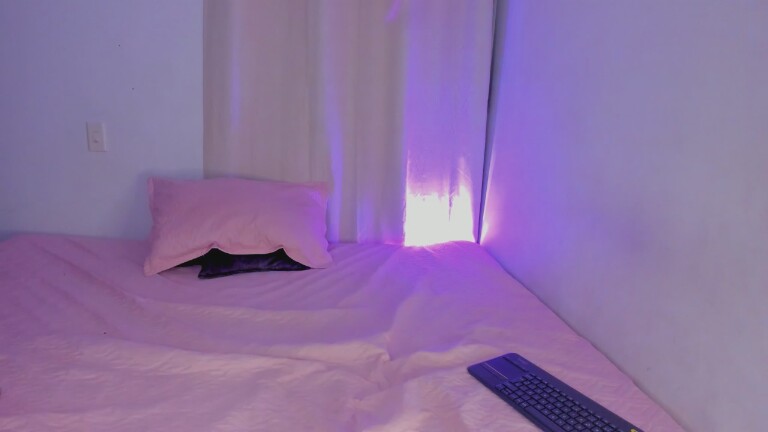 AmyStevenns's Streamate show and profile