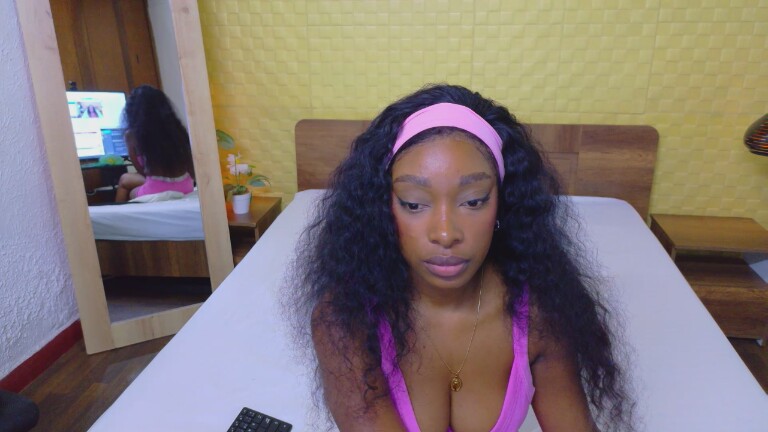 ShamiraSpencer's Streamate show and profile