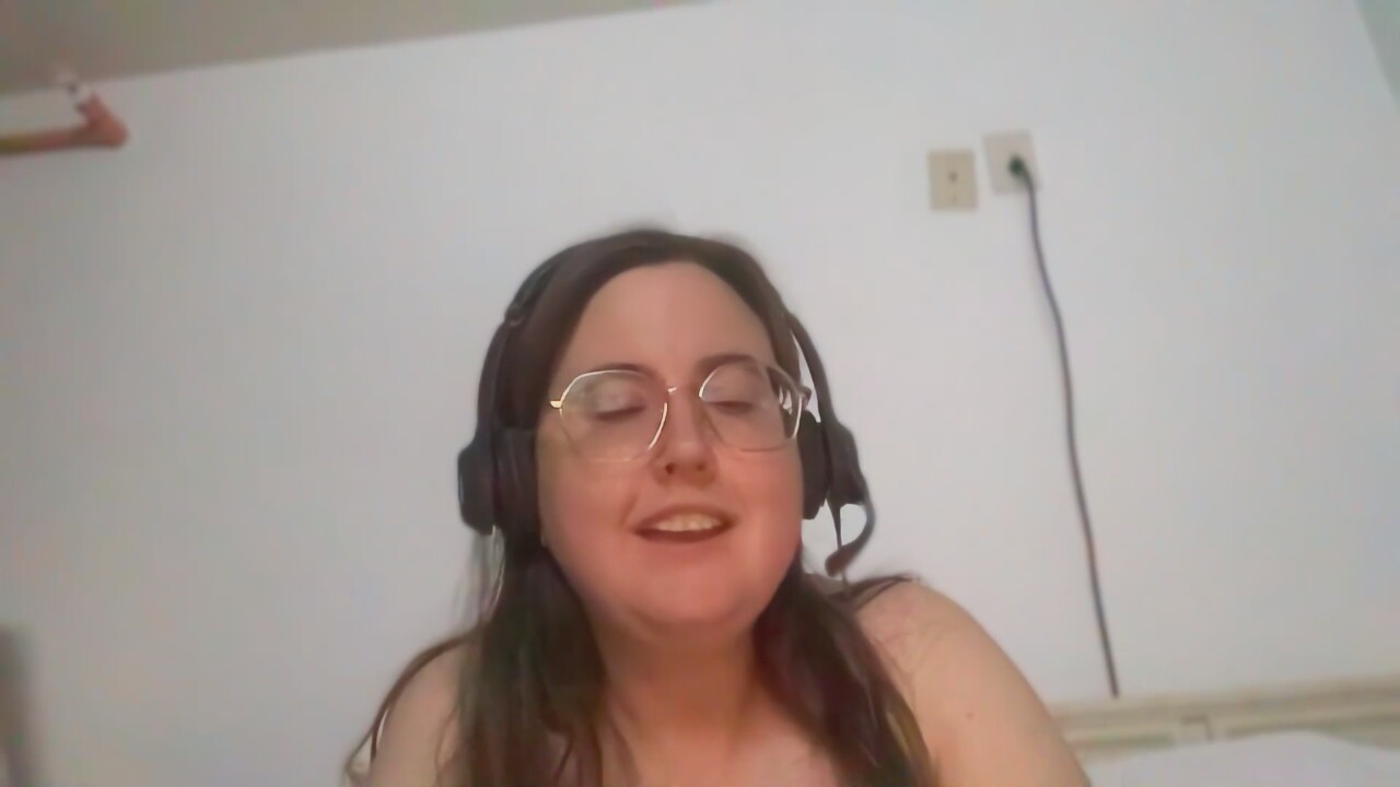 happylilcamgirl