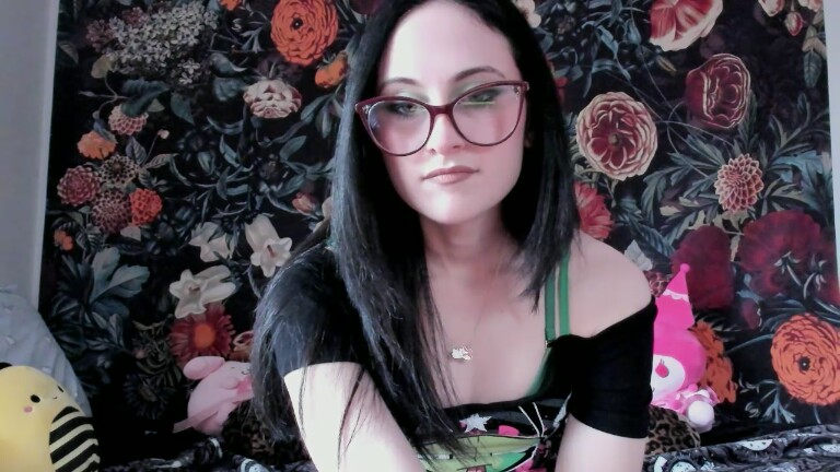 KatieLenore's Streamate show and profile