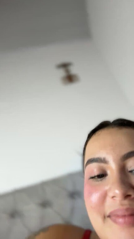 Evelin_Lombardi's Streamate show and profile