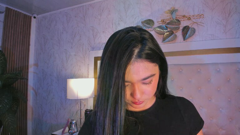 Mia_Ferreer's Streamate show and profile