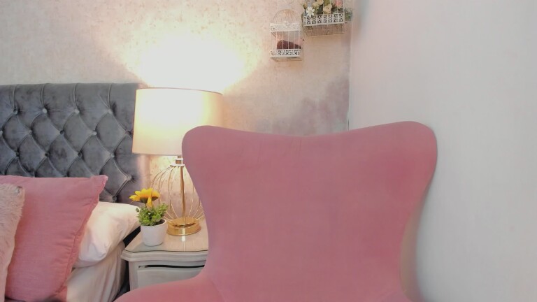 KarolGonzales's Streamate show and profile