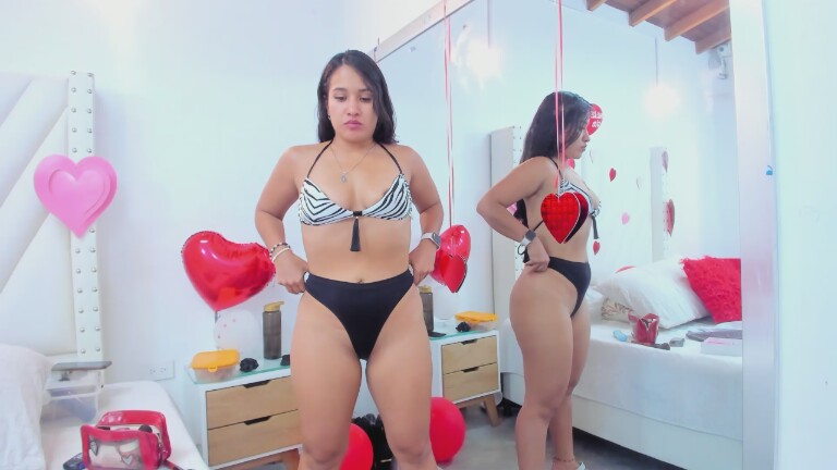 Emilysweet2's Streamate show and profile