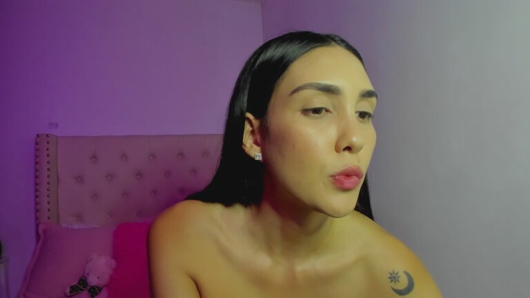 SoyLili's Streamate show and profile