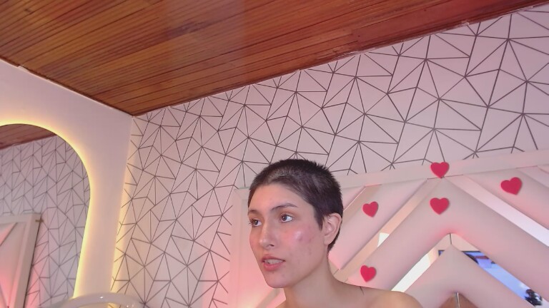 ISABELLAHALLAD's Streamate show and profile