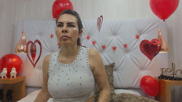 OrianaLaurent's Streamate show and profile