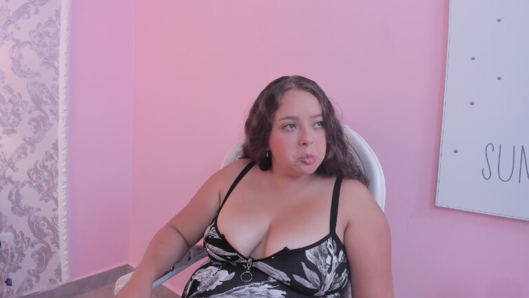 CaraGrace's Streamate show and profile