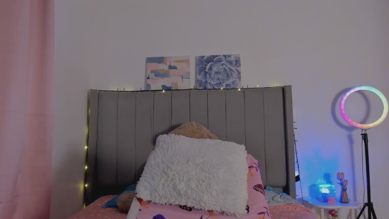 lunahoneeyy's Streamate show and profile