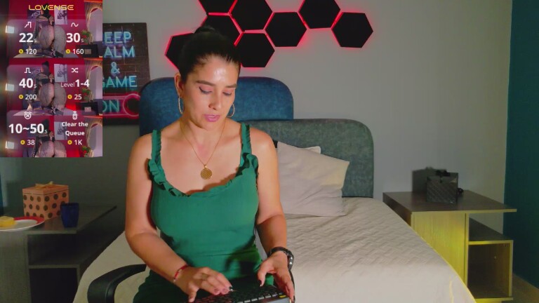 Sunny_River's Streamate show and profile