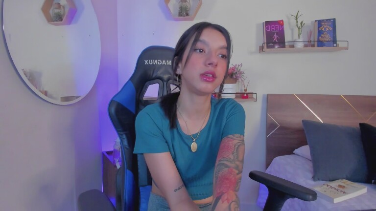 imlucyferreira's Streamate show and profile