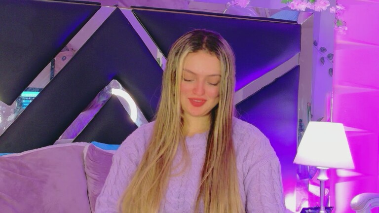 Giigii_Hadid's Streamate show and profile