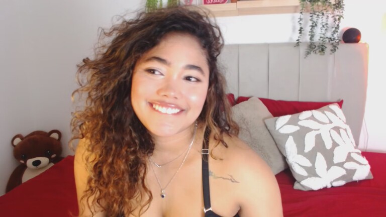 ALISONDIIAZ's Streamate show and profile