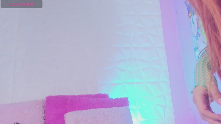 EmaJacson's Streamate show and profile