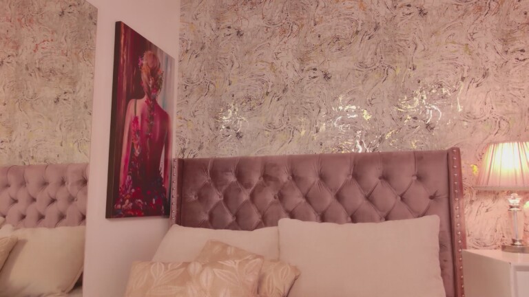 MelanieKane's Streamate show and profile