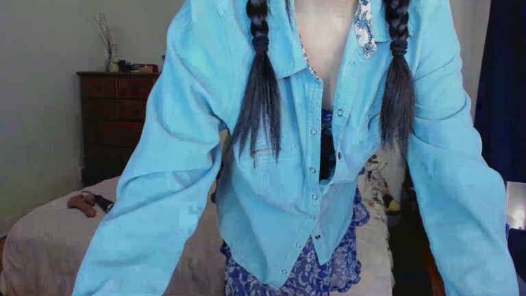 Lunasha's Streamate show and profile