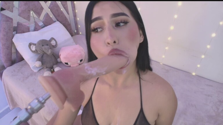 MelanieeSMT's Streamate show and profile